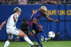 欧冠双冠王核心：金球奖排名之谜与欧洲杯辉煌贡献